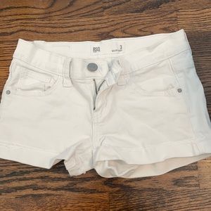 RSQ white denim shorts (size 3 Juniors)